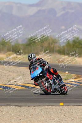 media/Sep-25-2023-Moto Forza (Mon) [[81ffa65e0a]]/B-C Group/Session 2 (Turn 7)/